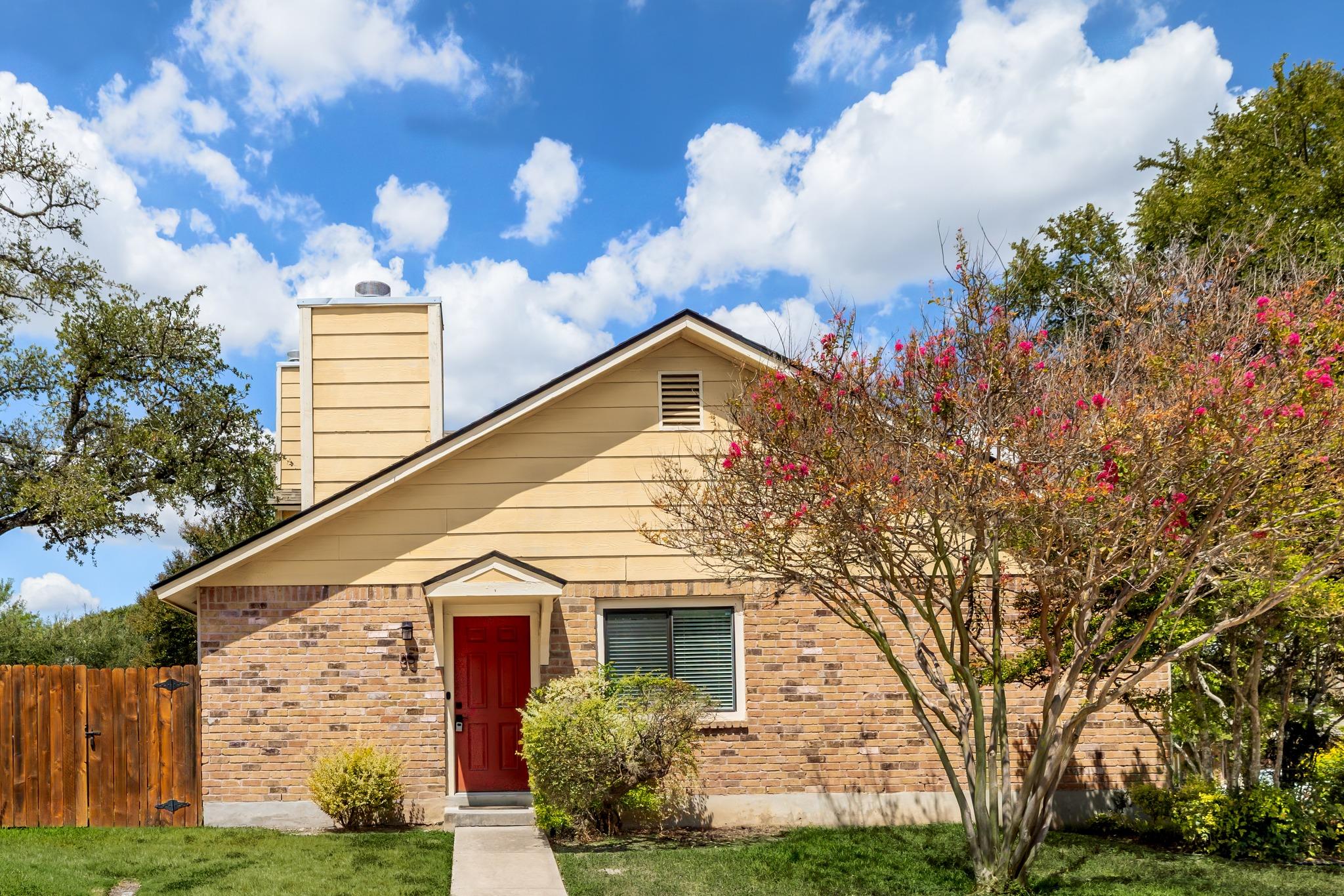 11901 Swearingen Dr #35 Property Photo 1