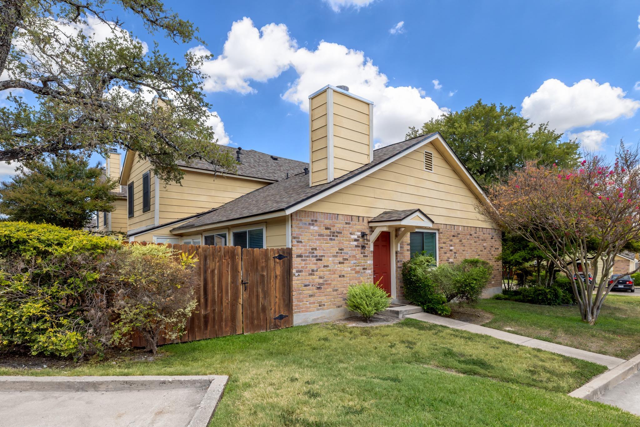 11901 Swearingen Dr #35 Property Photo 1