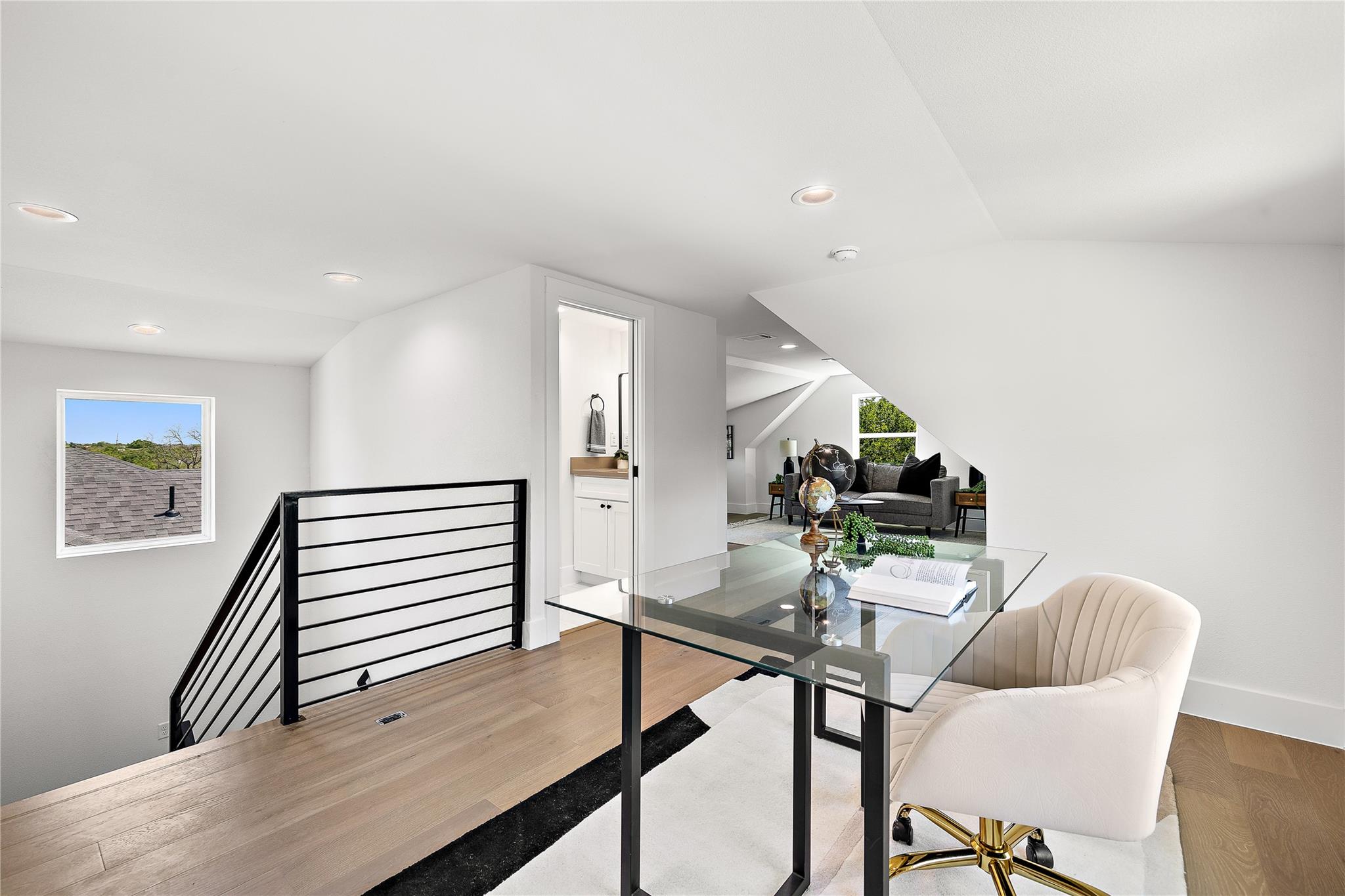1181 Leona St Property Photo 21