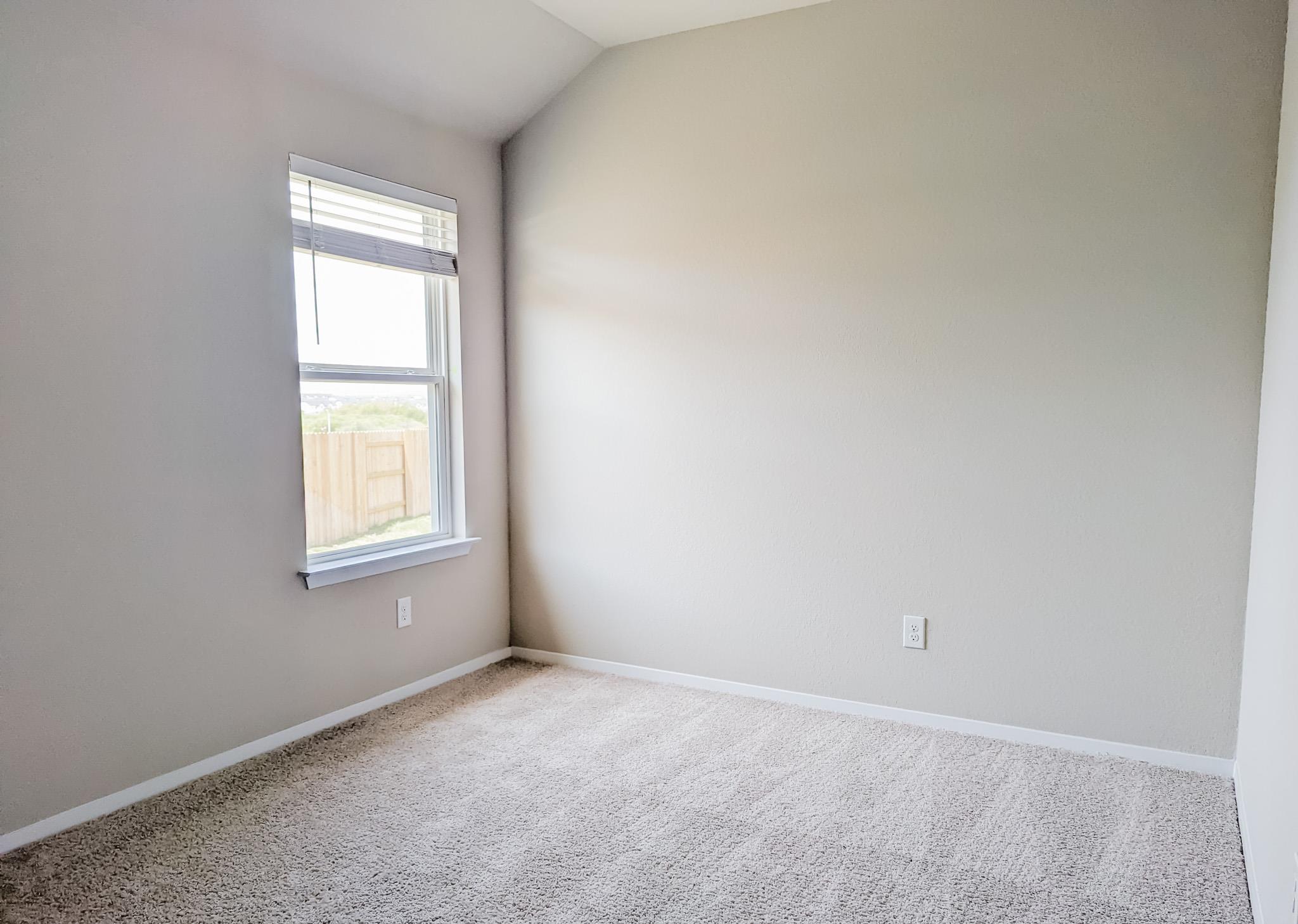 139 Spiny Lizard Ln Property Photo 6
