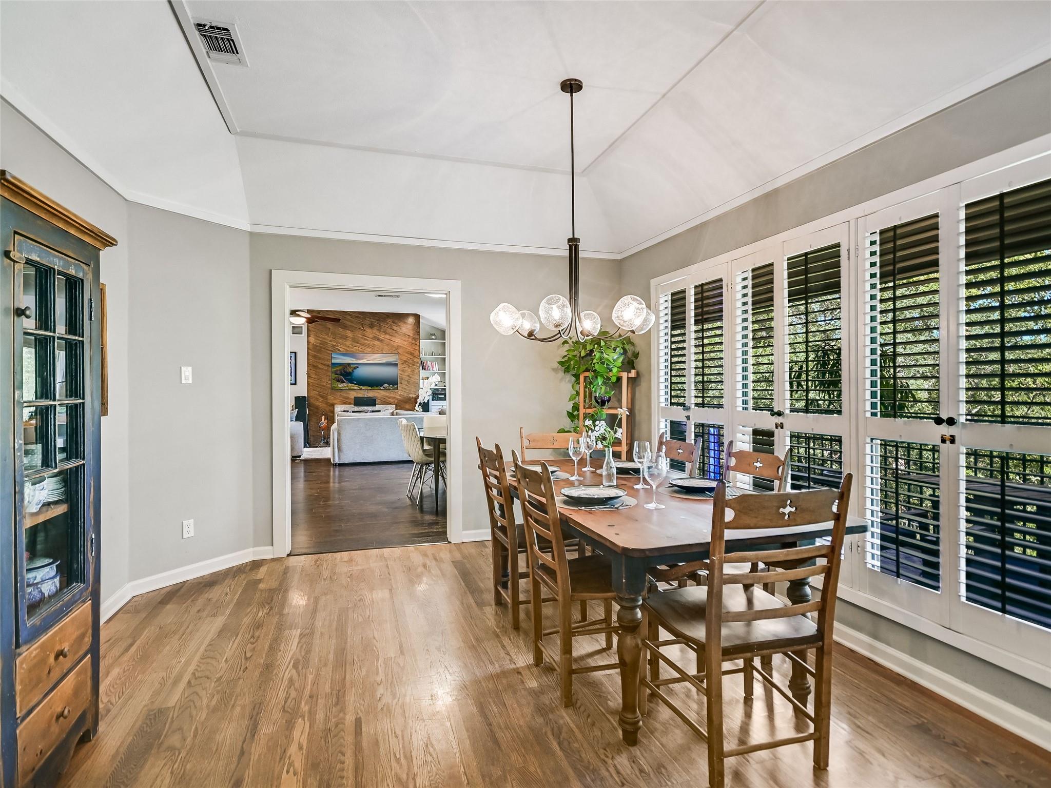 2207 Cypress Pt E Property Photo 7