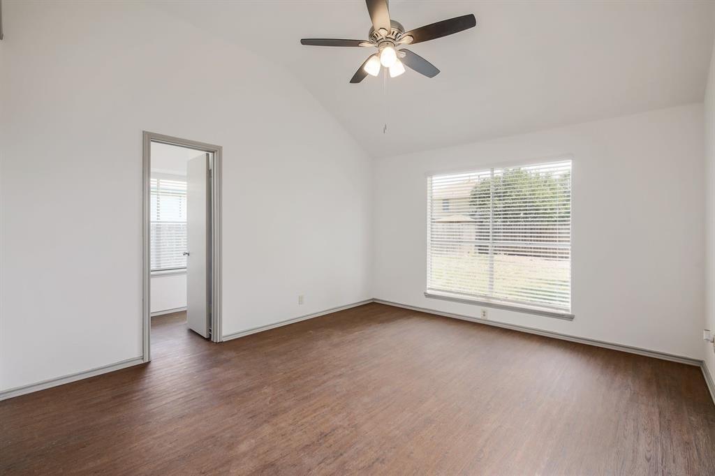 502 Eaglecreek Dr Property Photo 15
