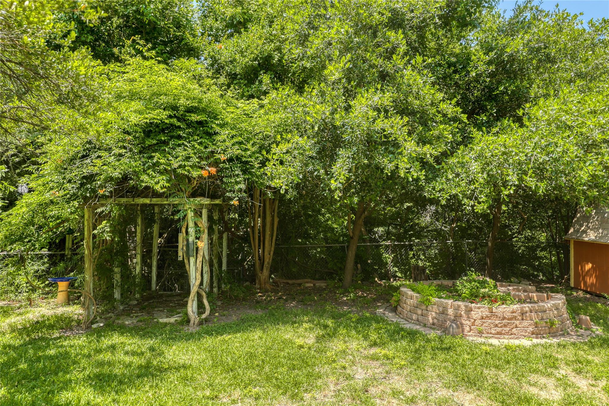 1007 Quail Park Dr Property Photo 26