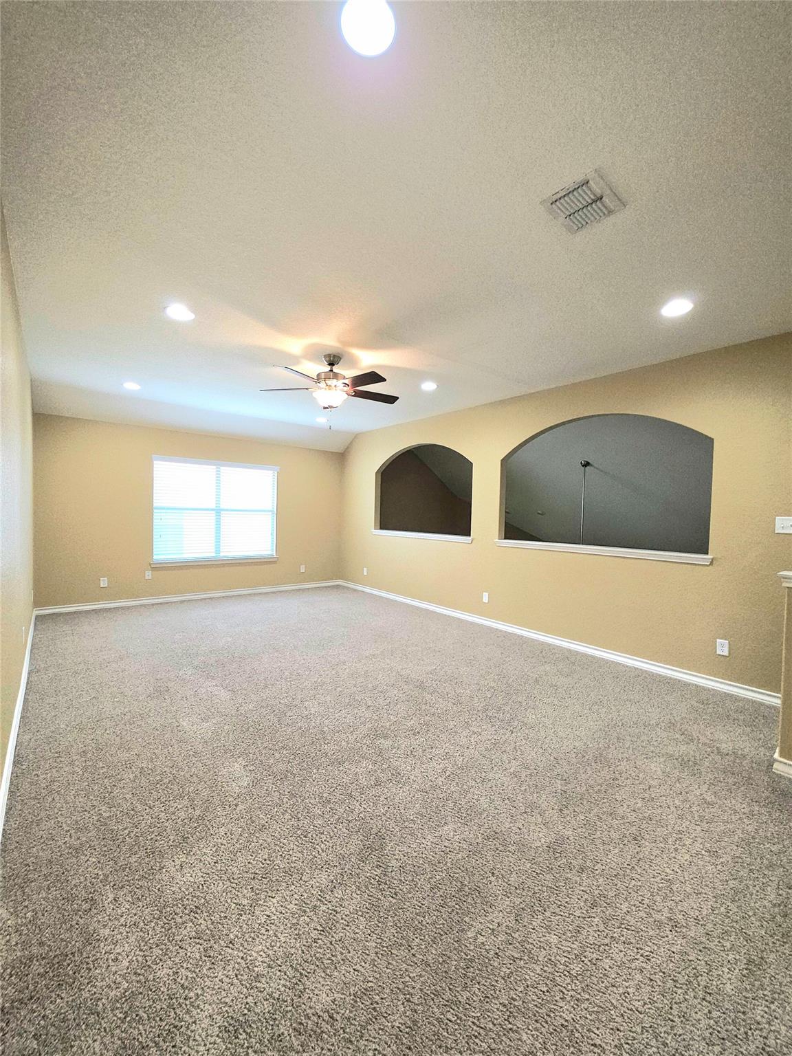 228 Dove Hl Property Photo 12