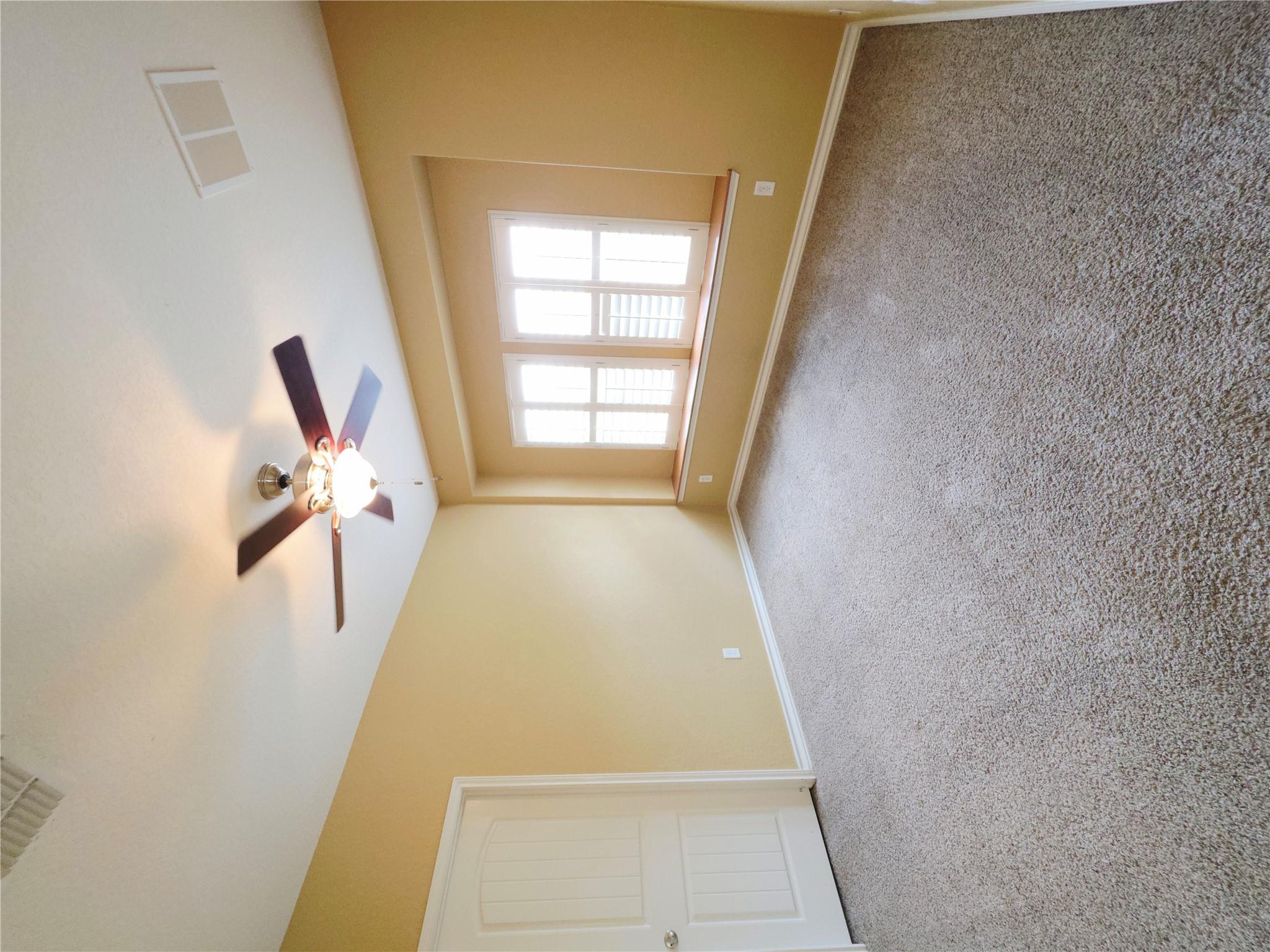 228 Dove Hl Property Photo 13