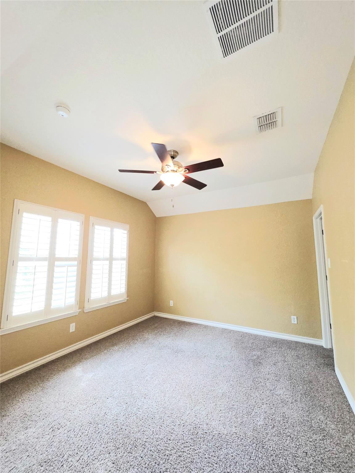 228 Dove Hl Property Photo 14