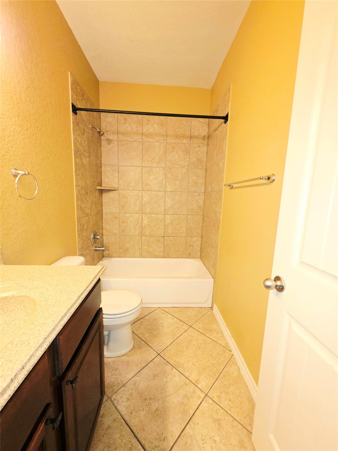 228 Dove Hl Property Photo 15