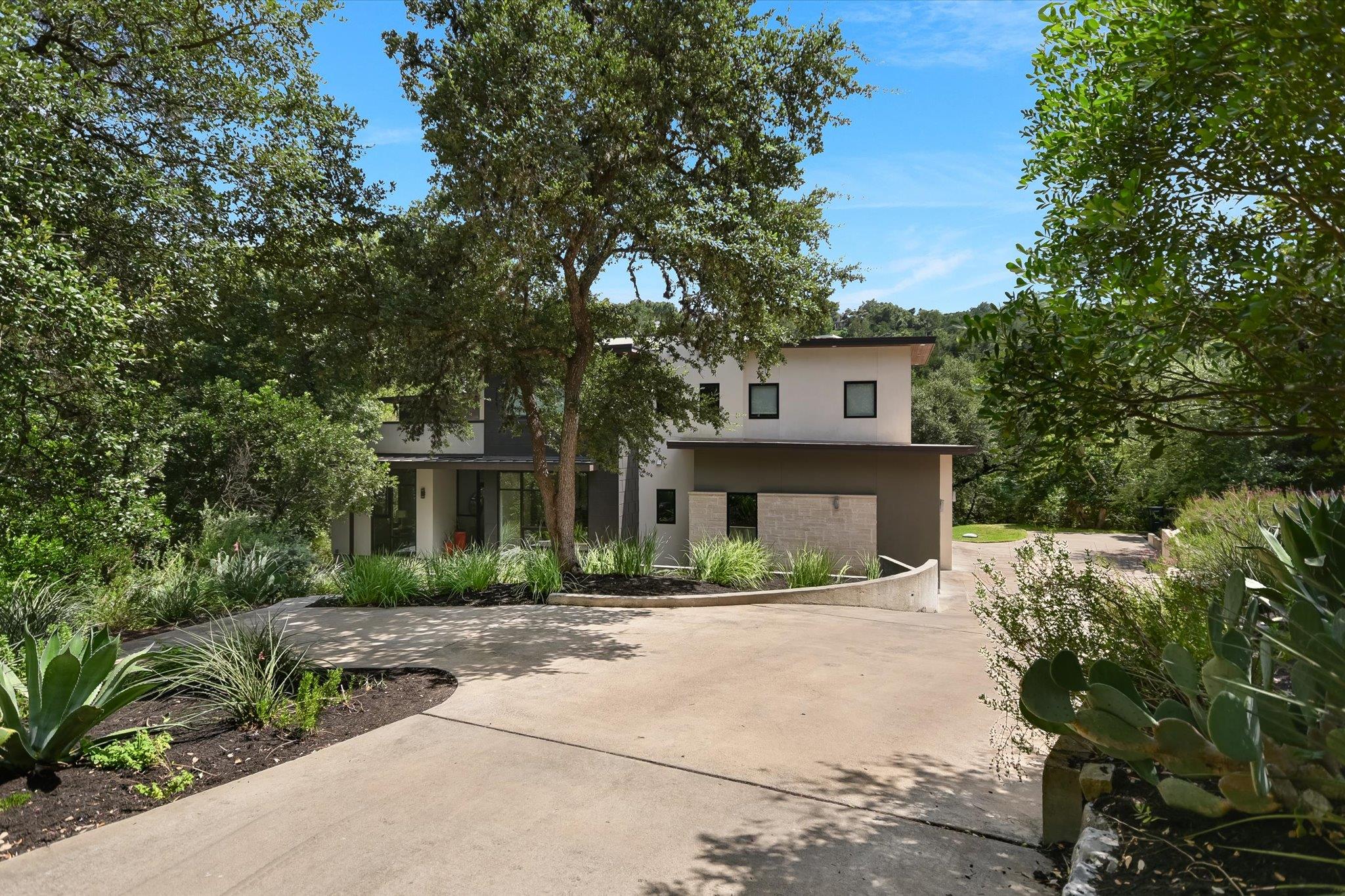 500 Laurel Valley Rd Property Photo 2