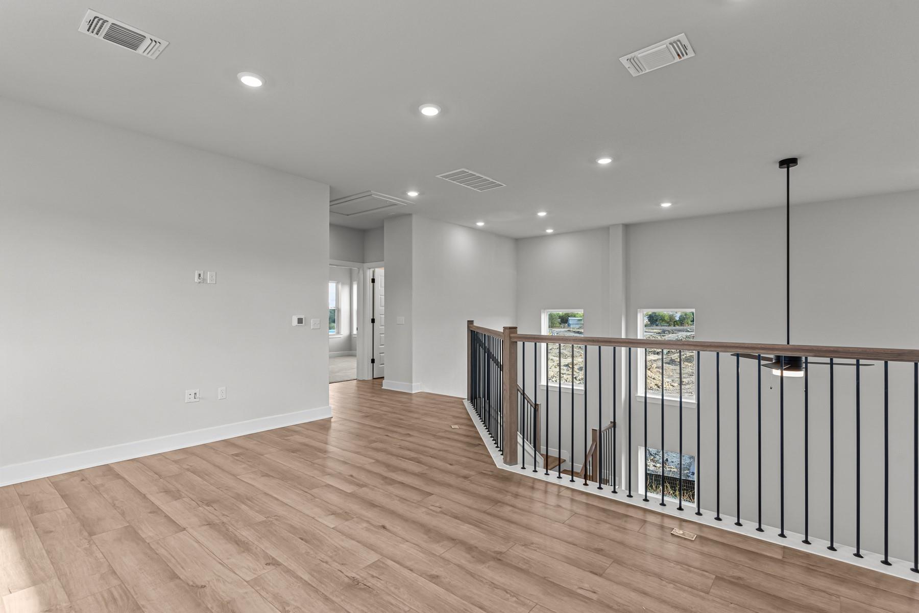 6306 Rotunda Vw Property Photo 10