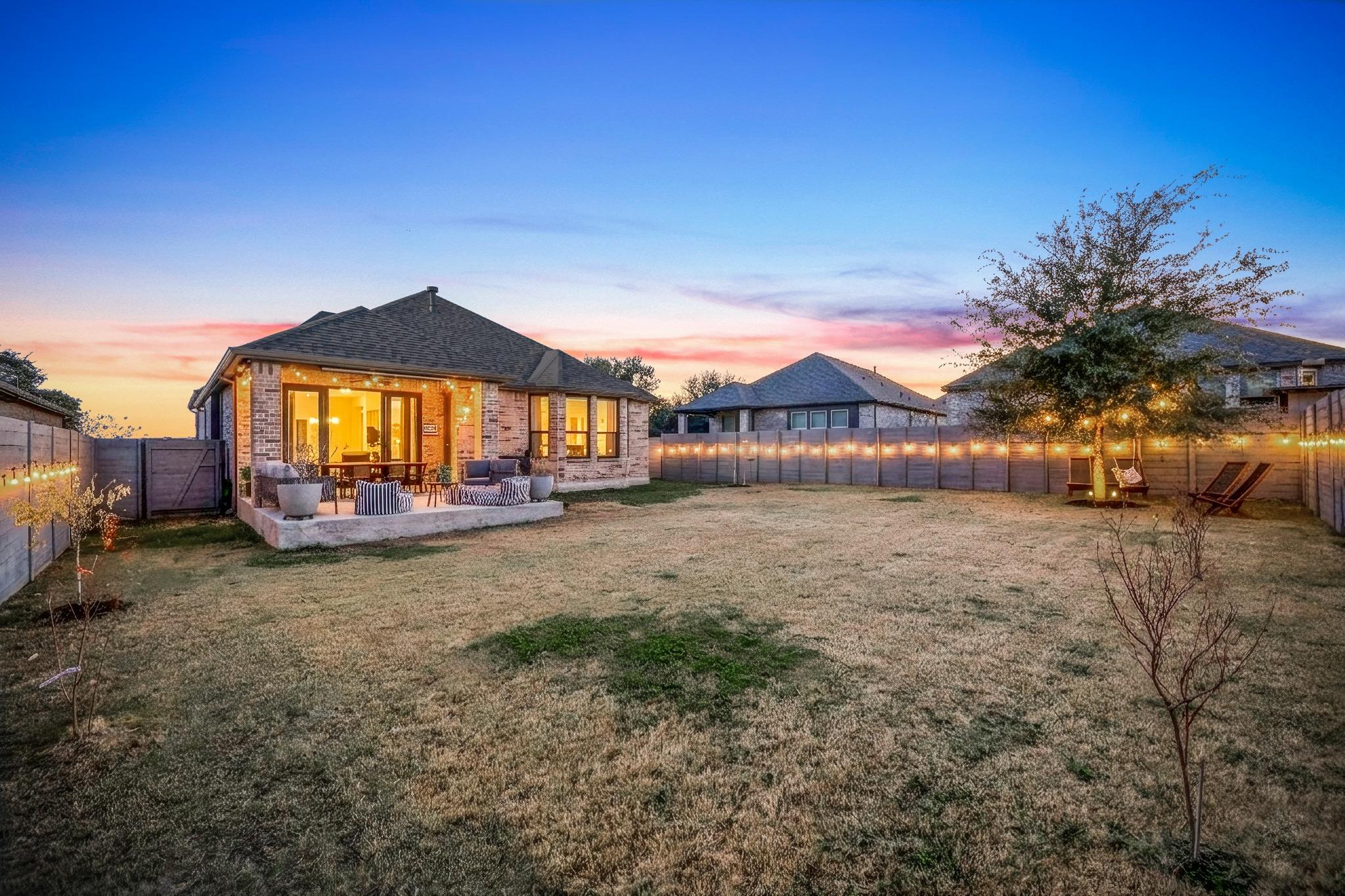 1201 Highcrest None Property Photo 8