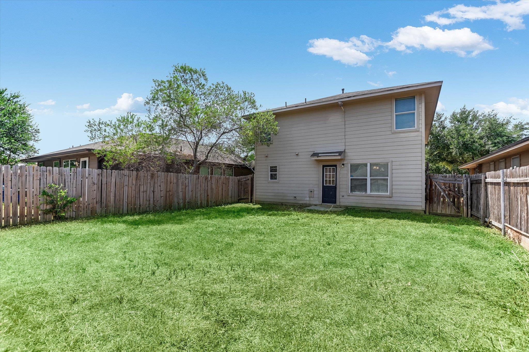 3303 Barksdale Dr Property Photo 19