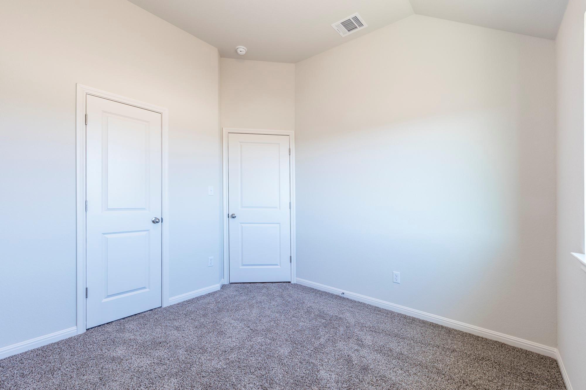 2725 Hopi Path Property Photo 10