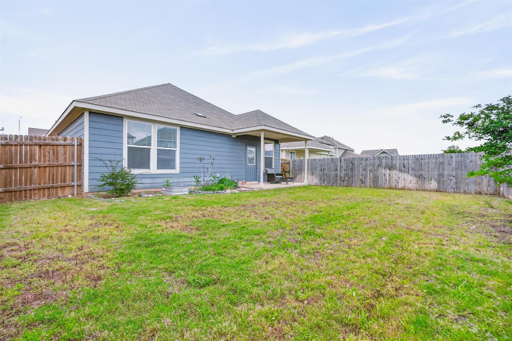 1521 Hope Ranch Rd Property Photo 37