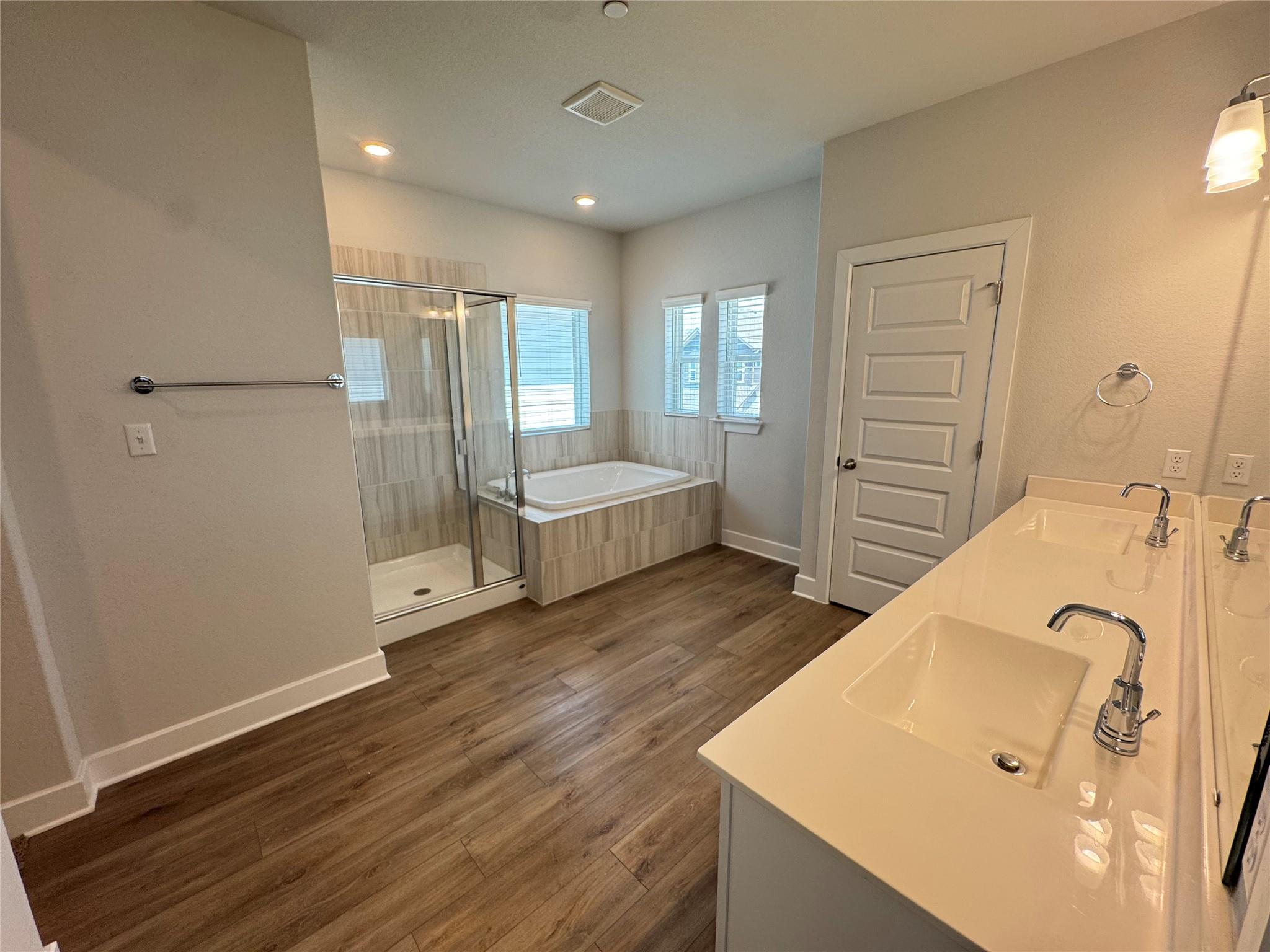 3000 Chisholm Trail Rd #23 Property Photo 13