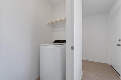 300 Twilight Breeze Way Property Photo 27