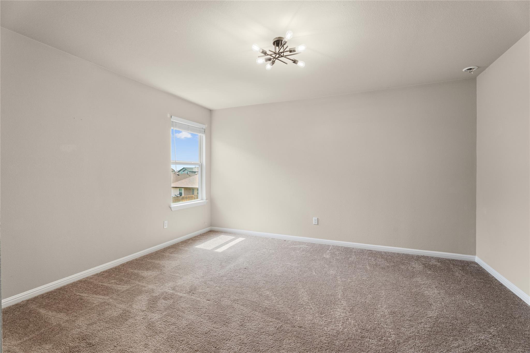 237 Driftwood Ln Property Photo 18