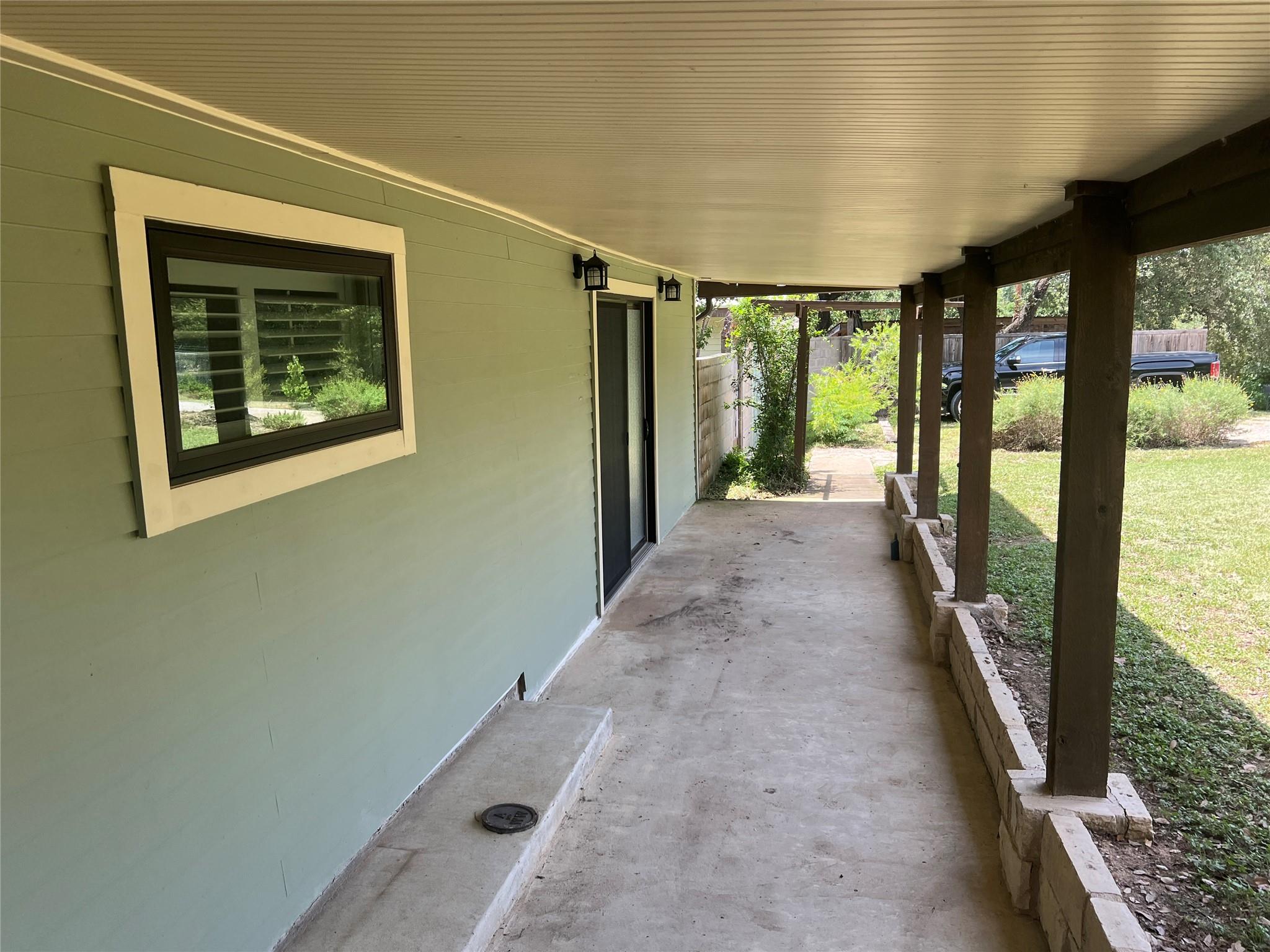 15303 Texas St Property Photo 5