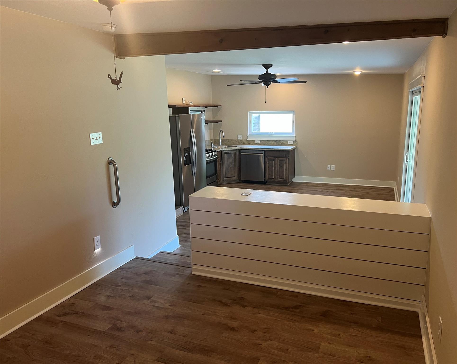 15303 Texas St Property Photo 8