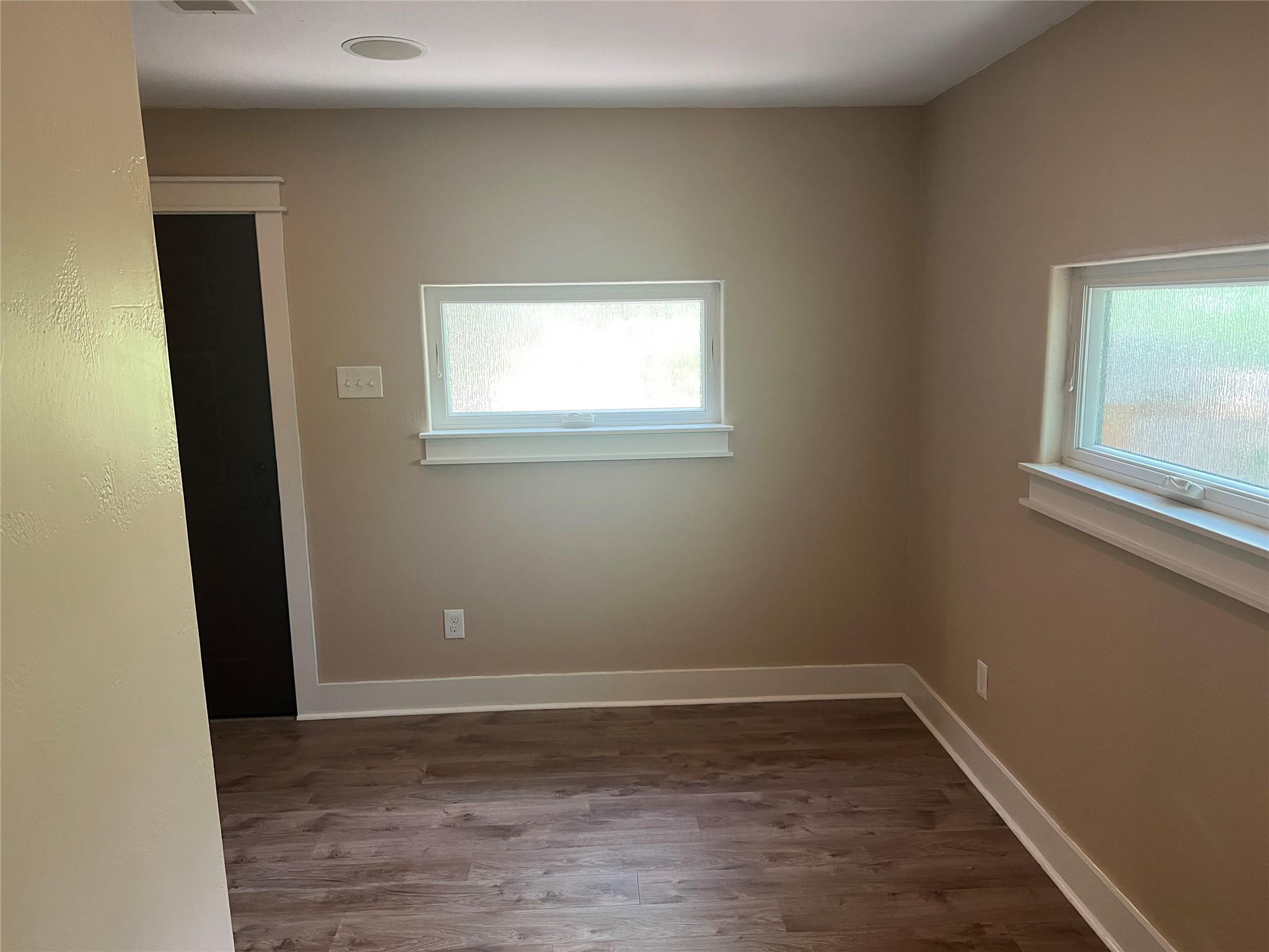 15303 Texas St Property Photo 13