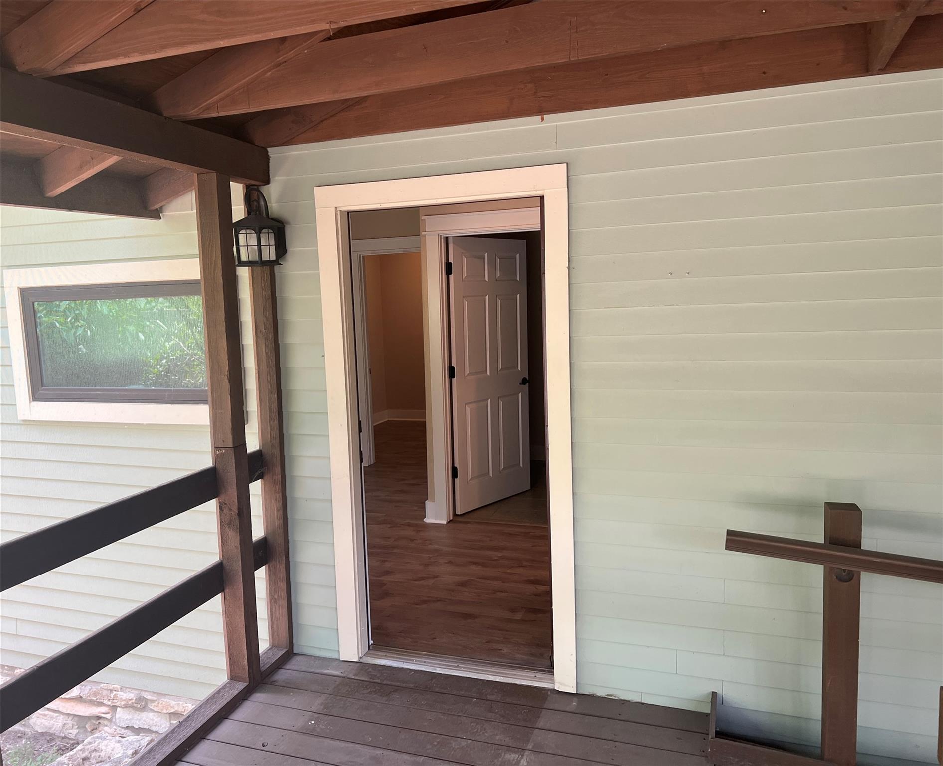 15303 Texas St Property Photo 17