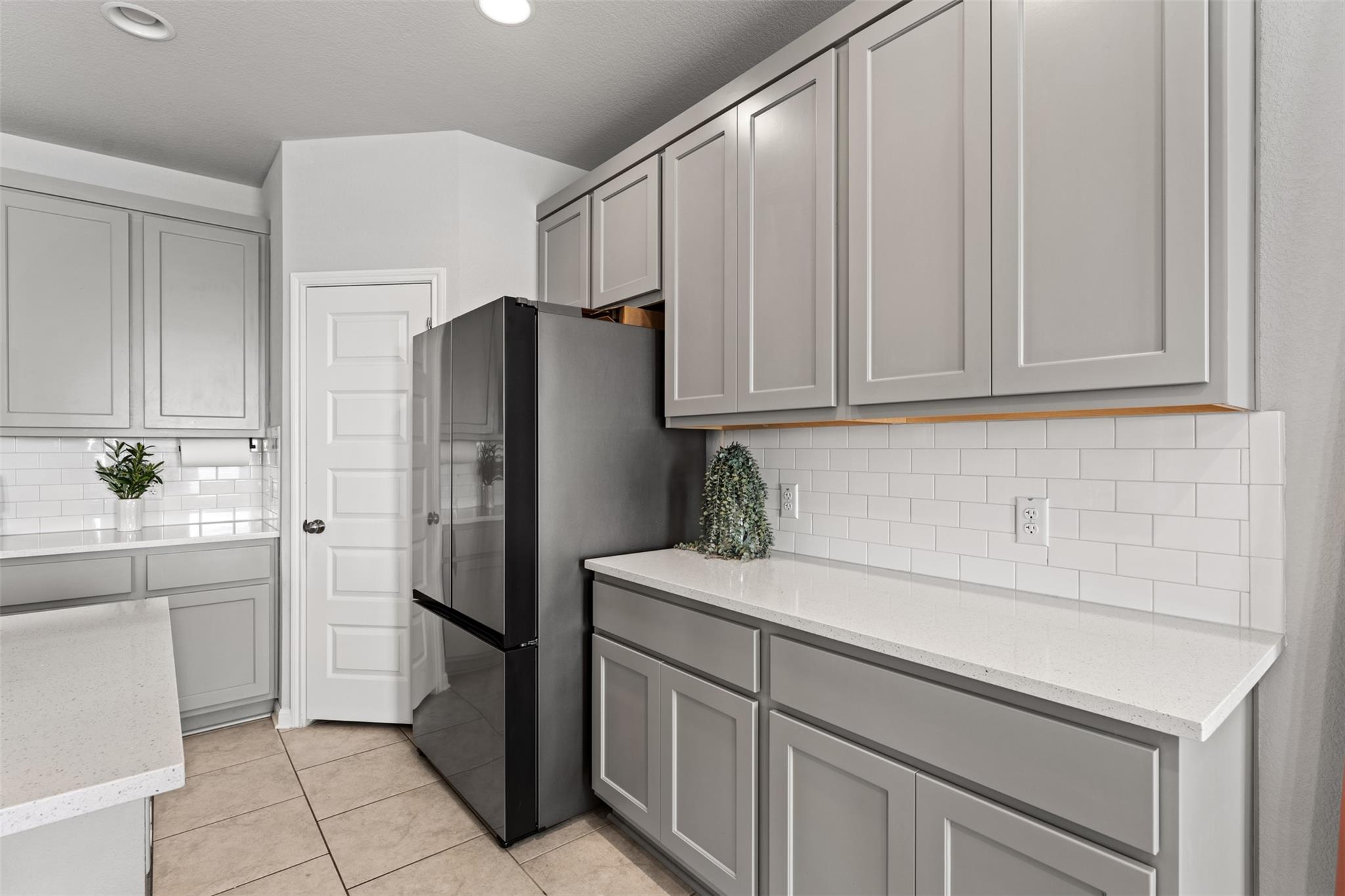 105 Kellys Heroes Way Property Photo 15