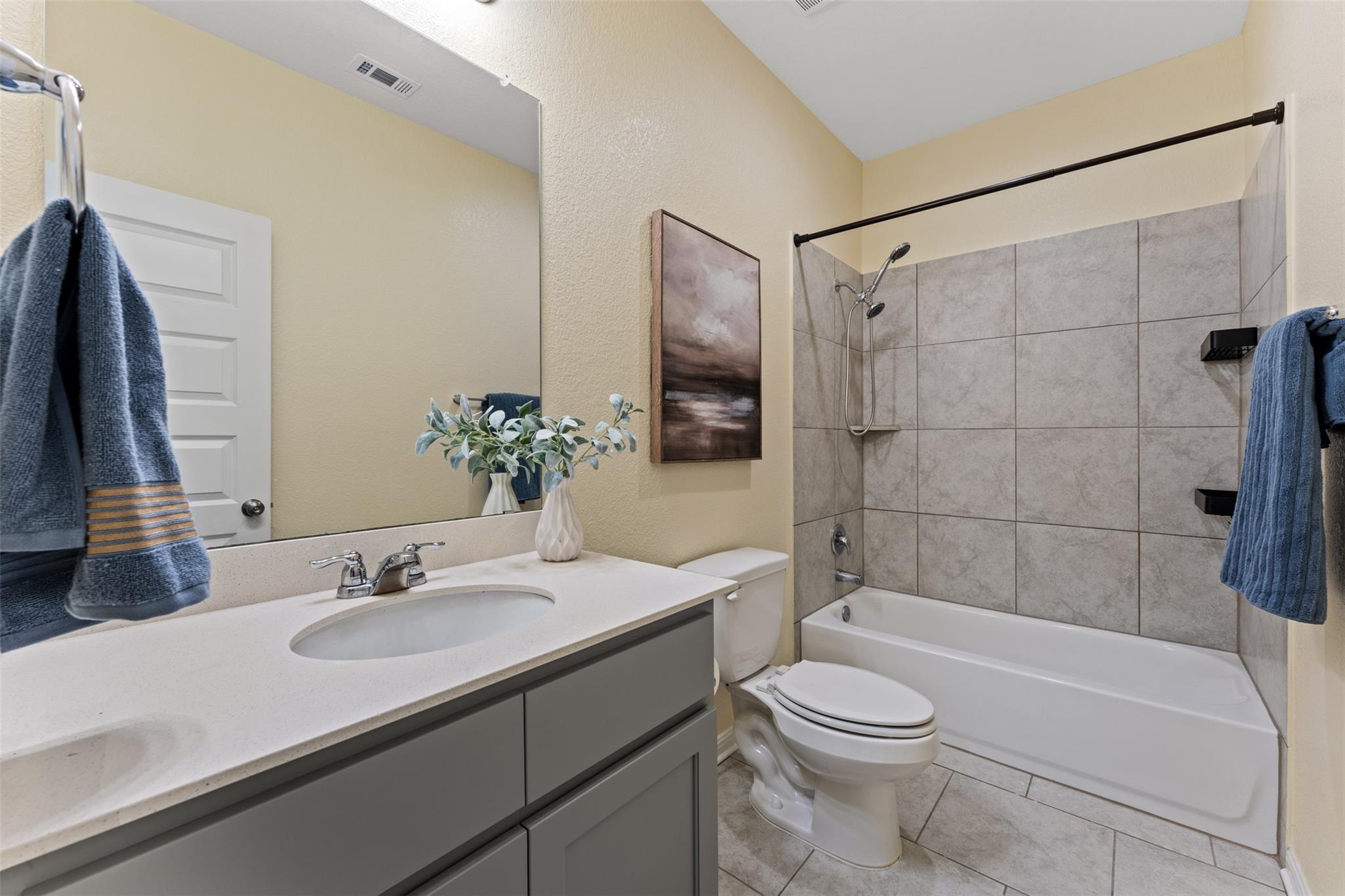 105 Kellys Heroes Way Property Photo 26