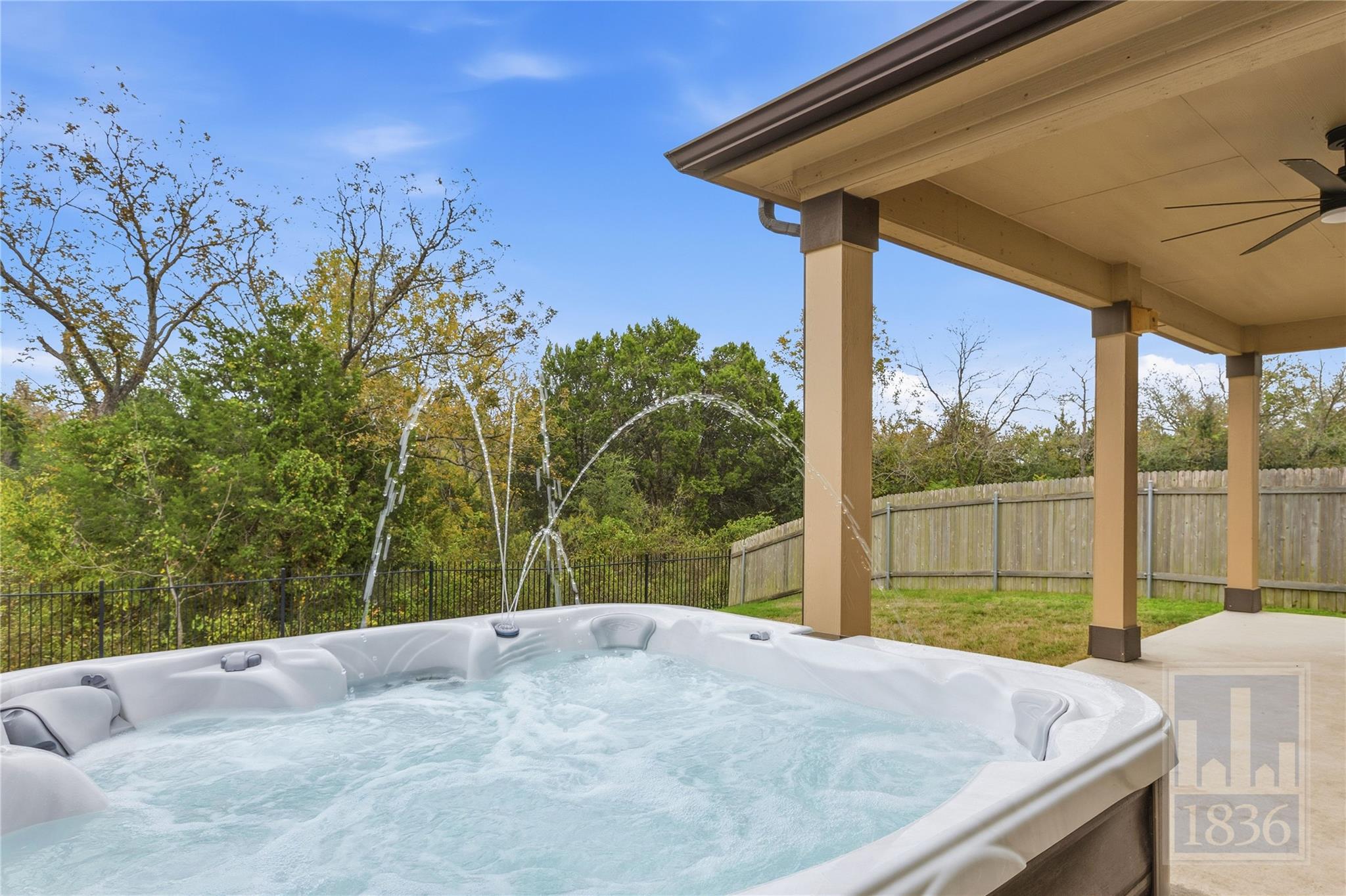 8005 Crystalbrook W None Property Photo 2