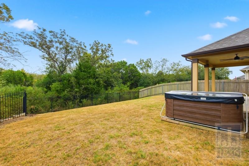 8005 Crystalbrook W None Property Photo 3