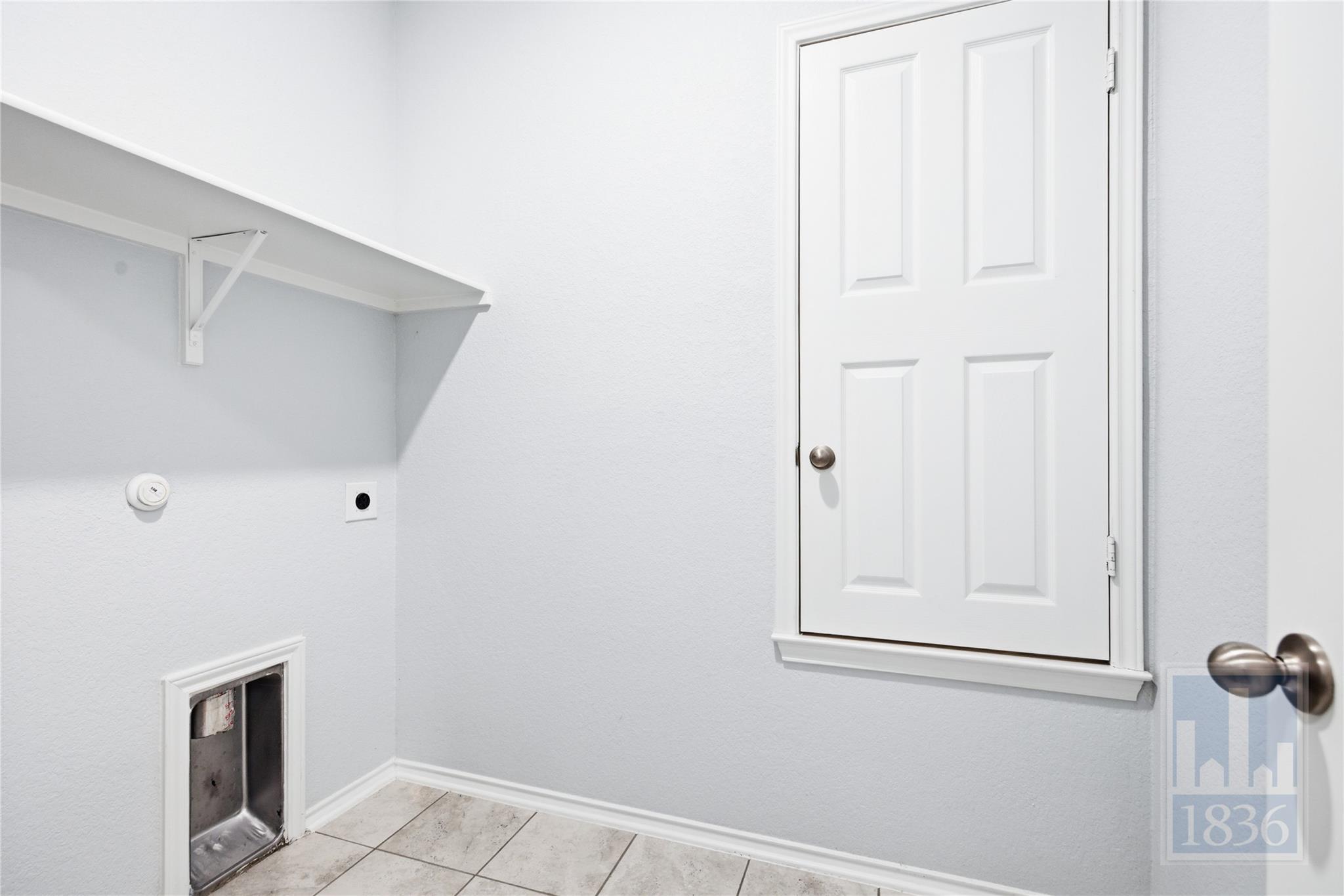 8005 Crystalbrook W None Property Photo 31