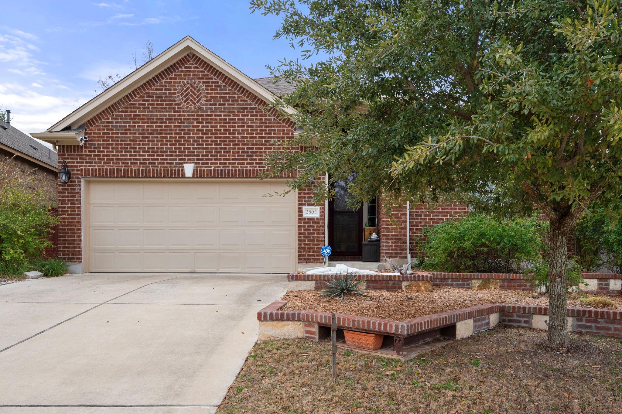 2805 Amber Valley Ln Property Photo