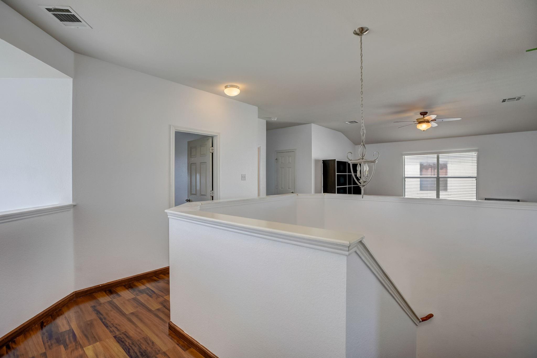 305 Waterlily Way Property Photo 17