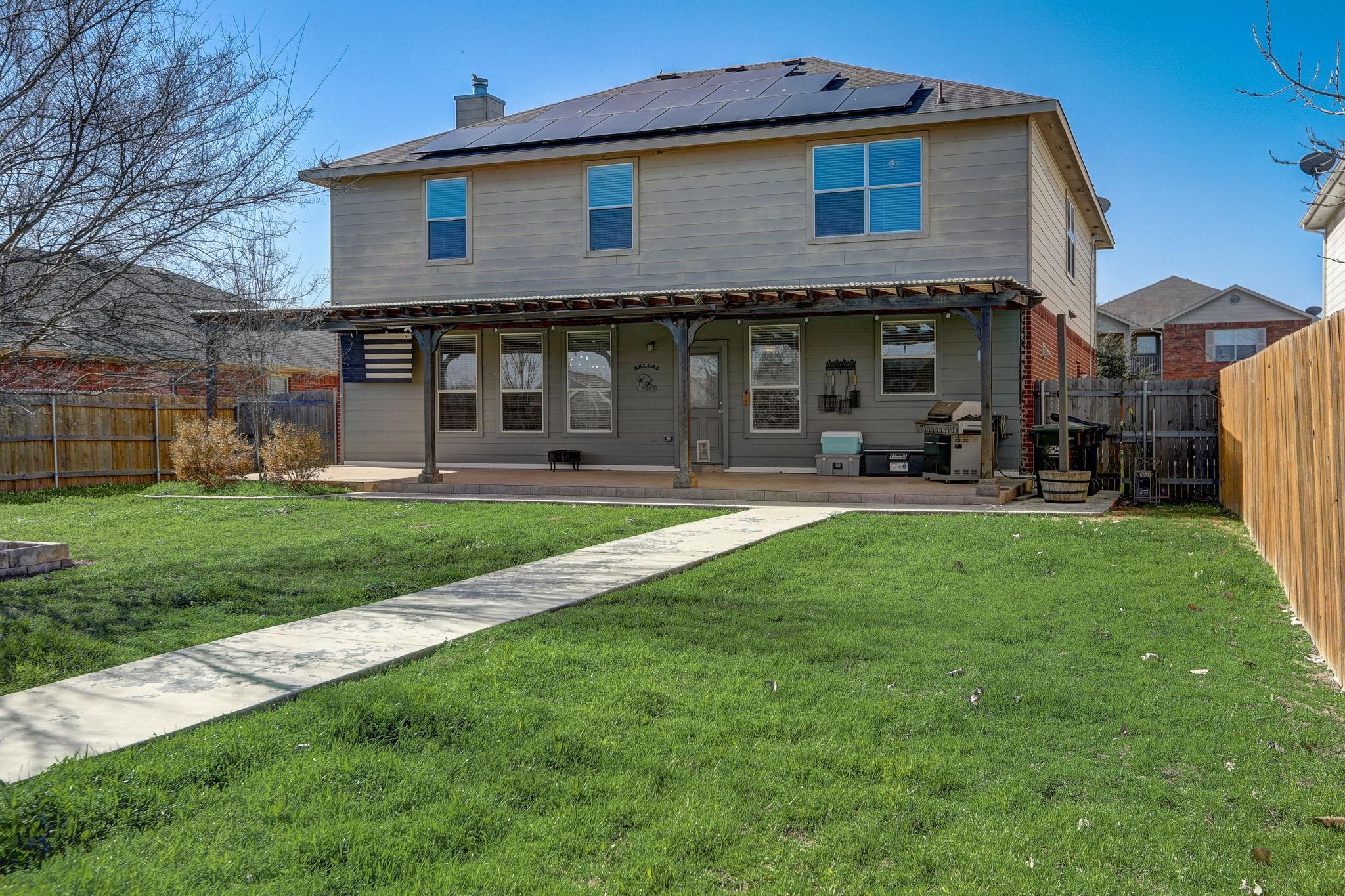305 Waterlily Way Property Photo 33