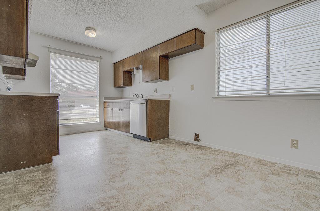 11604 Elk Park Trl Property Photo 9