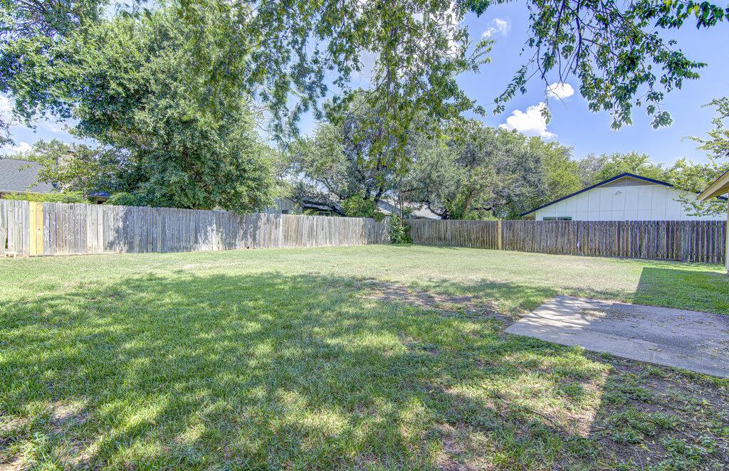 11604 Elk Park Trl Property Photo 22