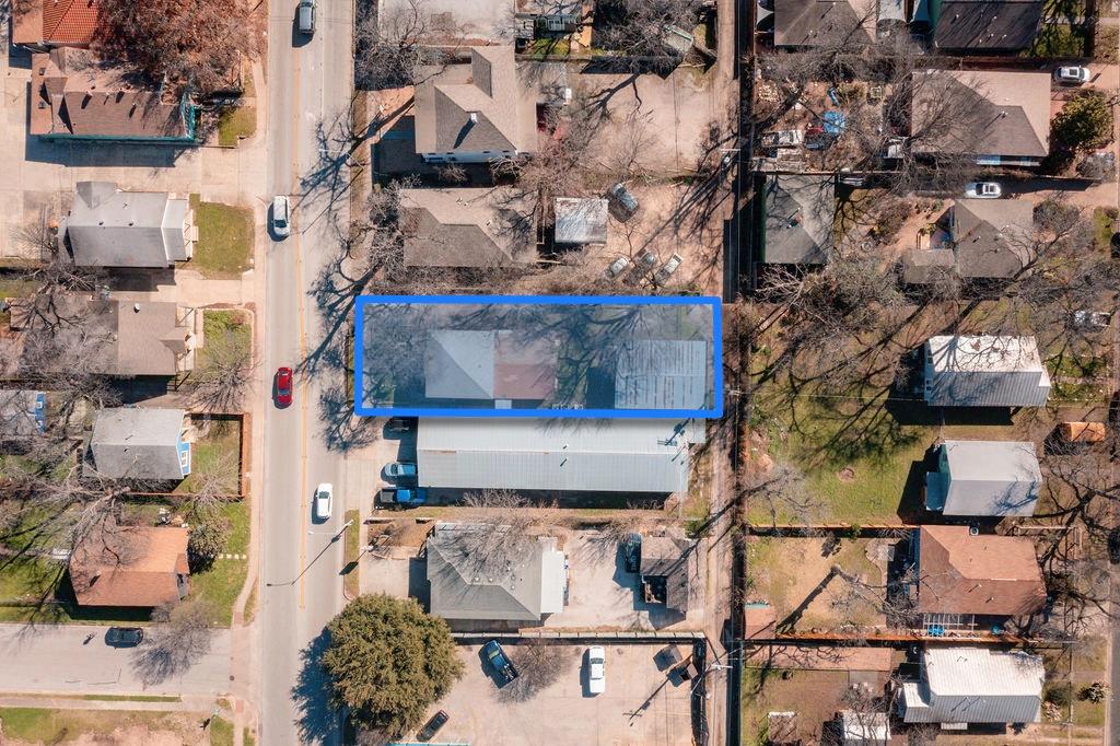 2117 E Cesar Chavez St Property Photo 20