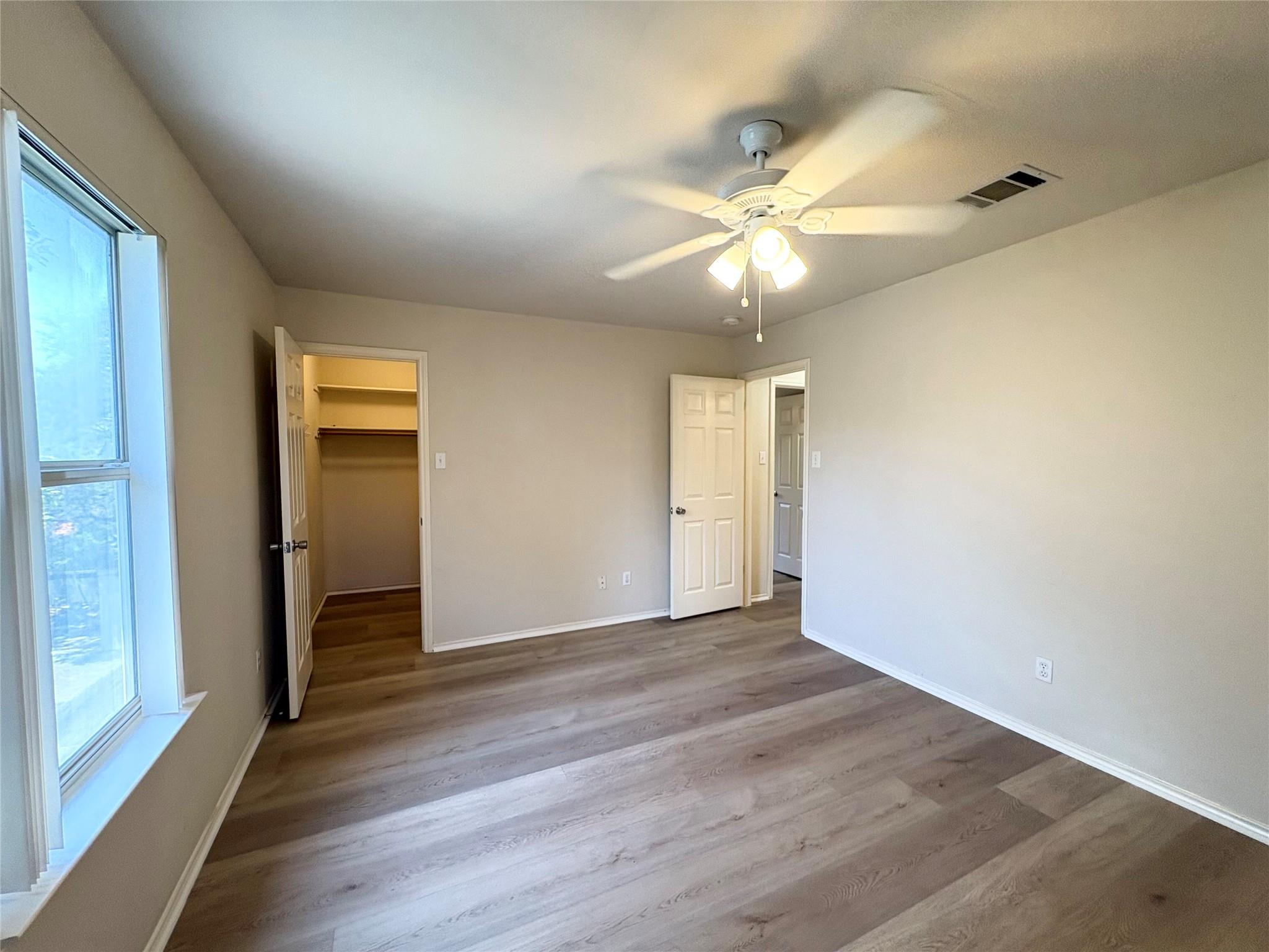 1101 Wood Creek Dr Property Photo 26