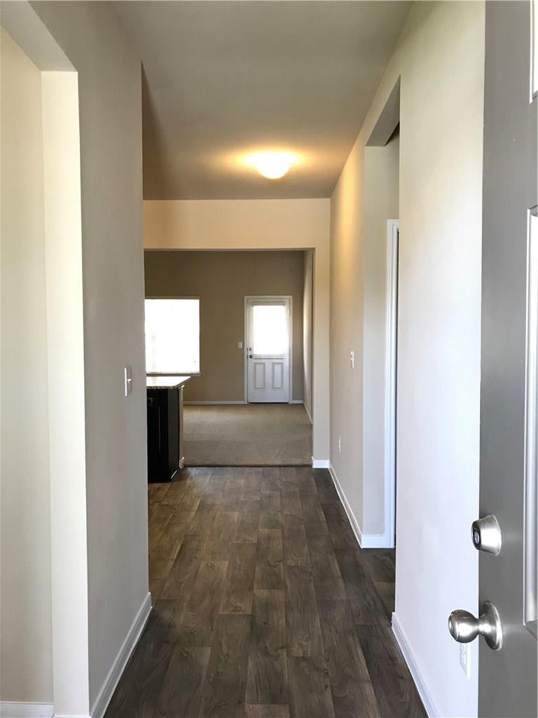 3201 Ortman Dr Property Photo 4