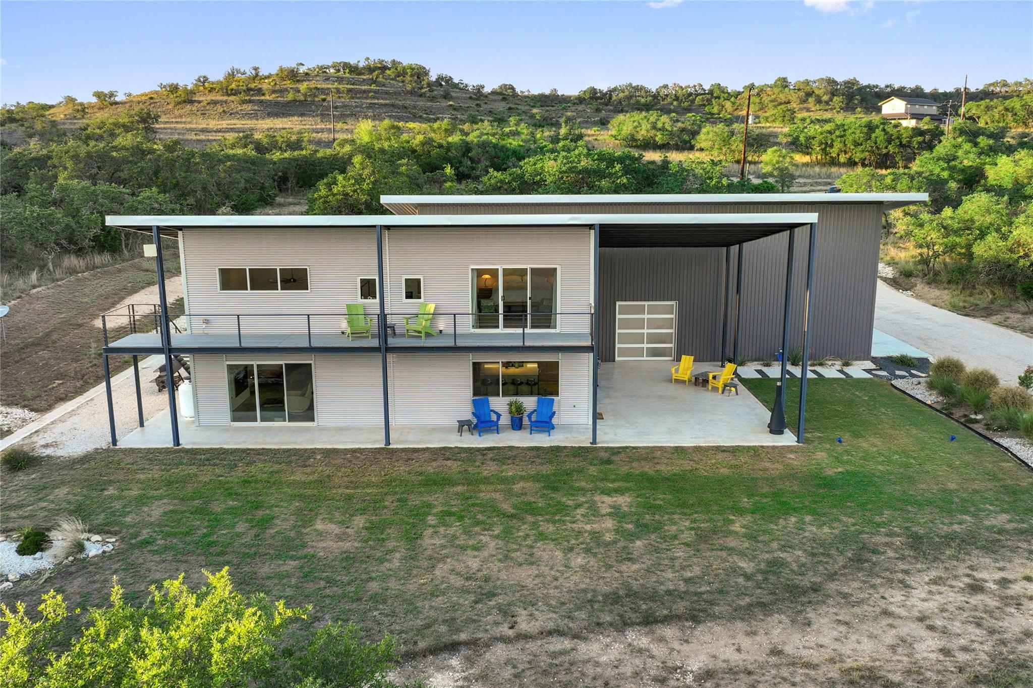 370 Gray Wolf None Property Photo 3