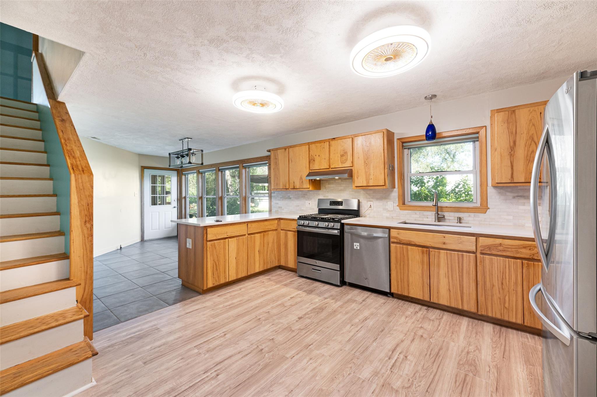 180 Ironstone Rd Property Photo 6