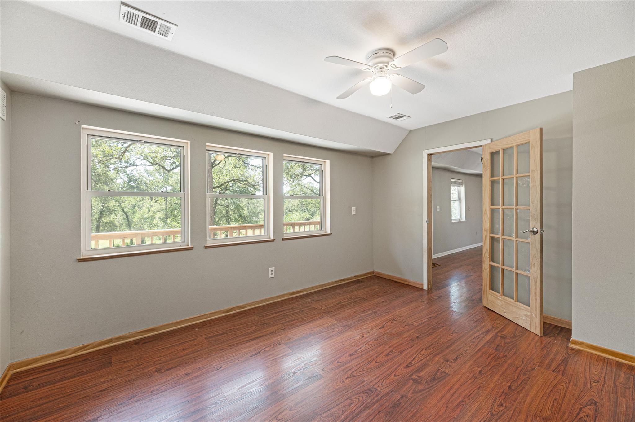 180 Ironstone Rd Property Photo 12