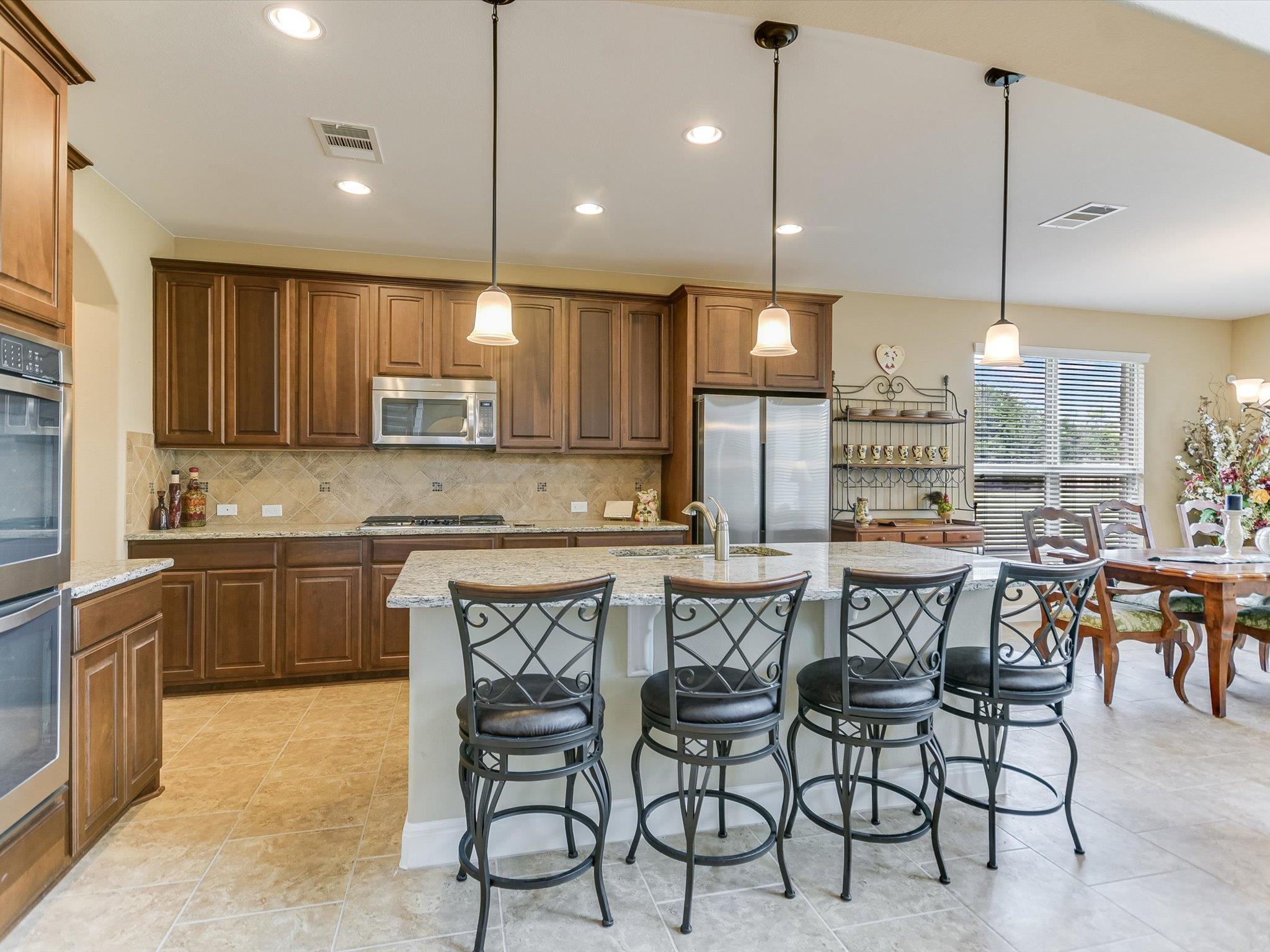 12400 Lostwood Cir Property Photo 12