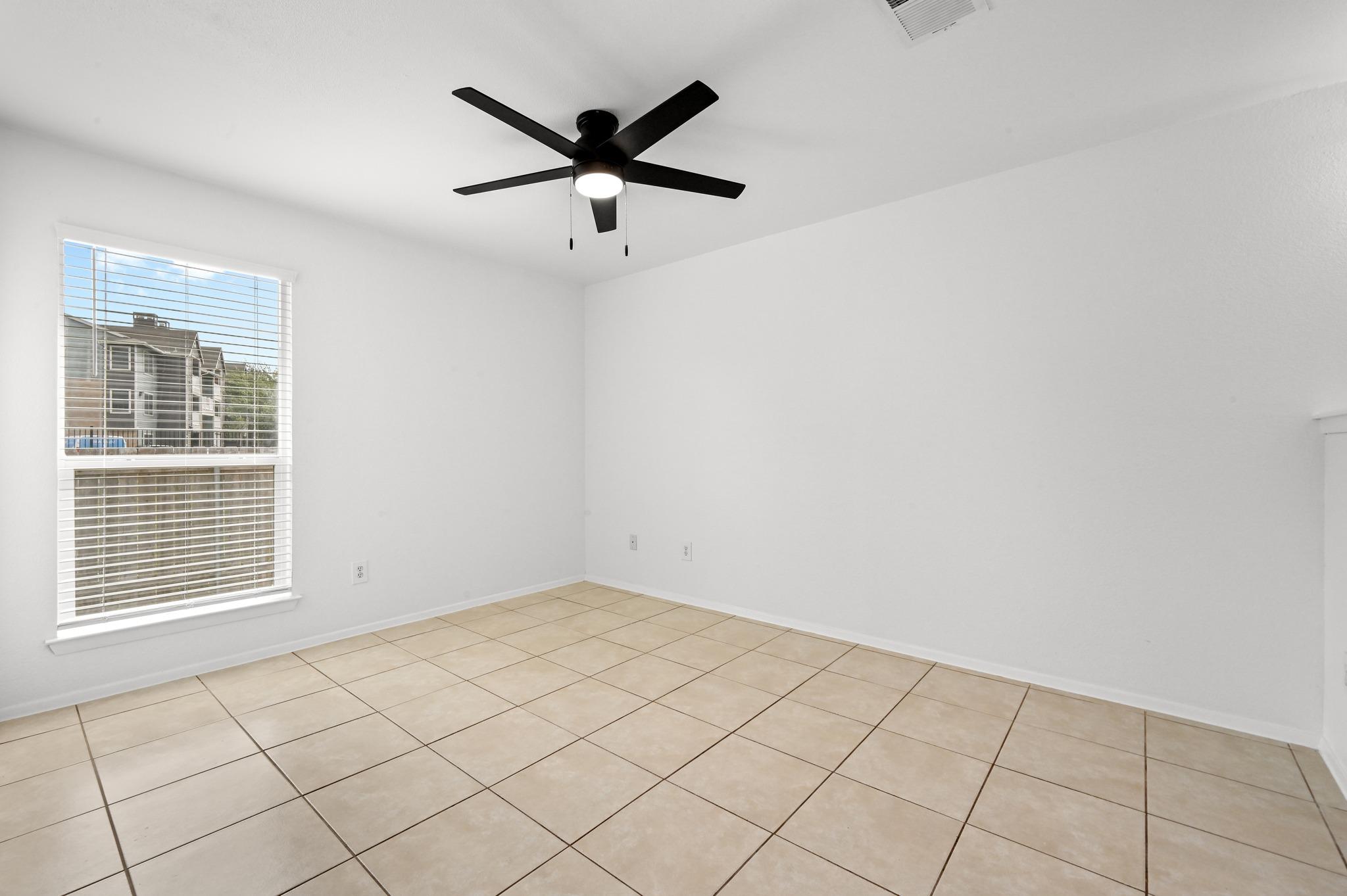 12200 Tyson Cv #a Property Photo 11