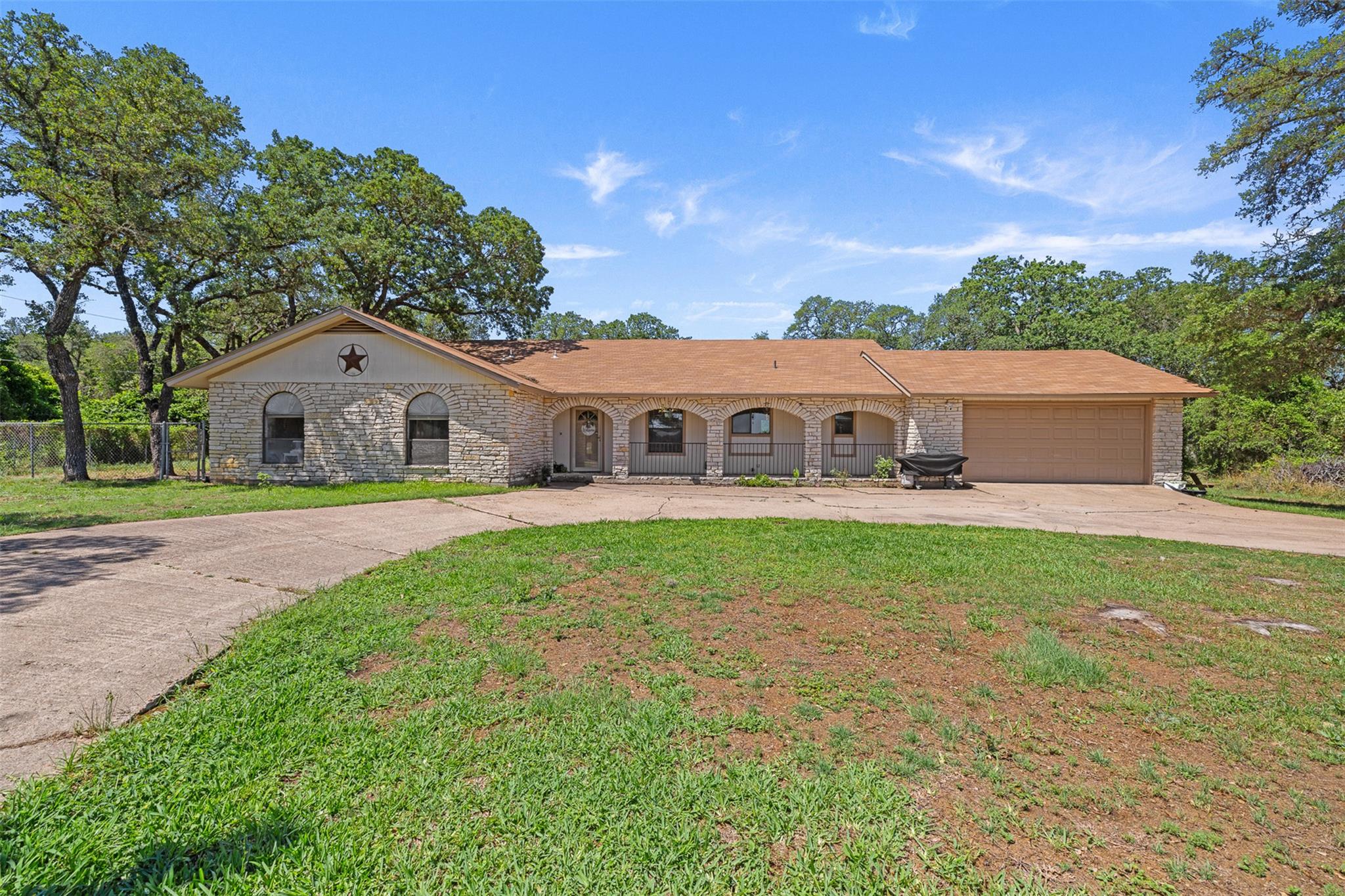 1092 County Road 227 Property Photo