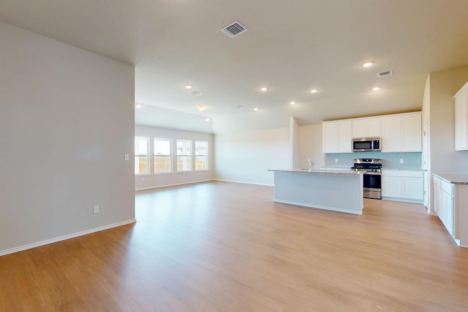 13701 Warnock Trl Property Photo 2