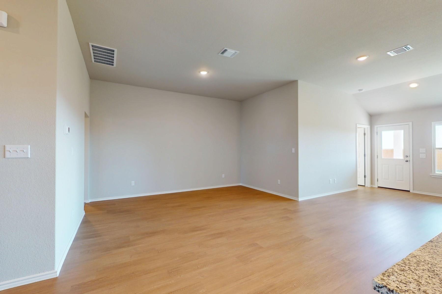 13701 Warnock Trl Property Photo 4