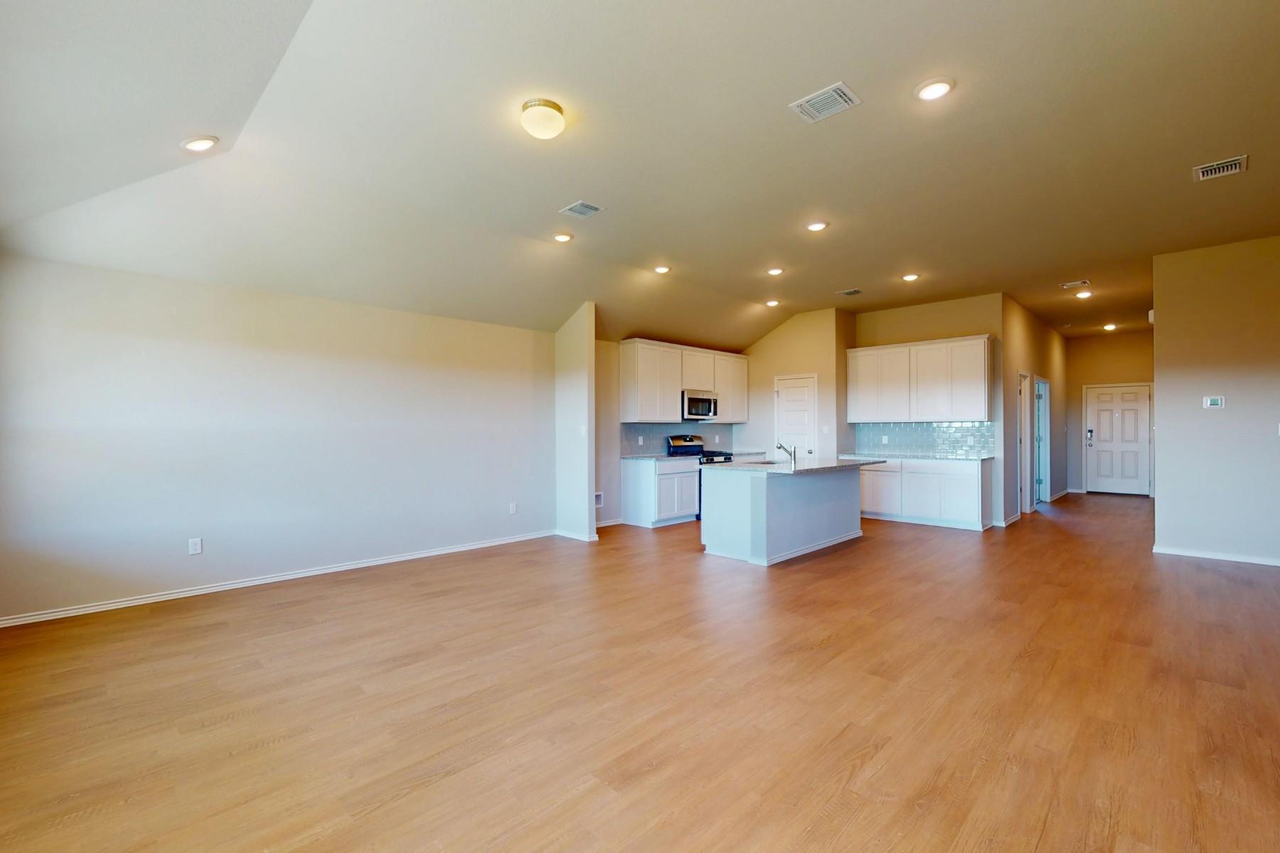 13701 Warnock Trl Property Photo 5