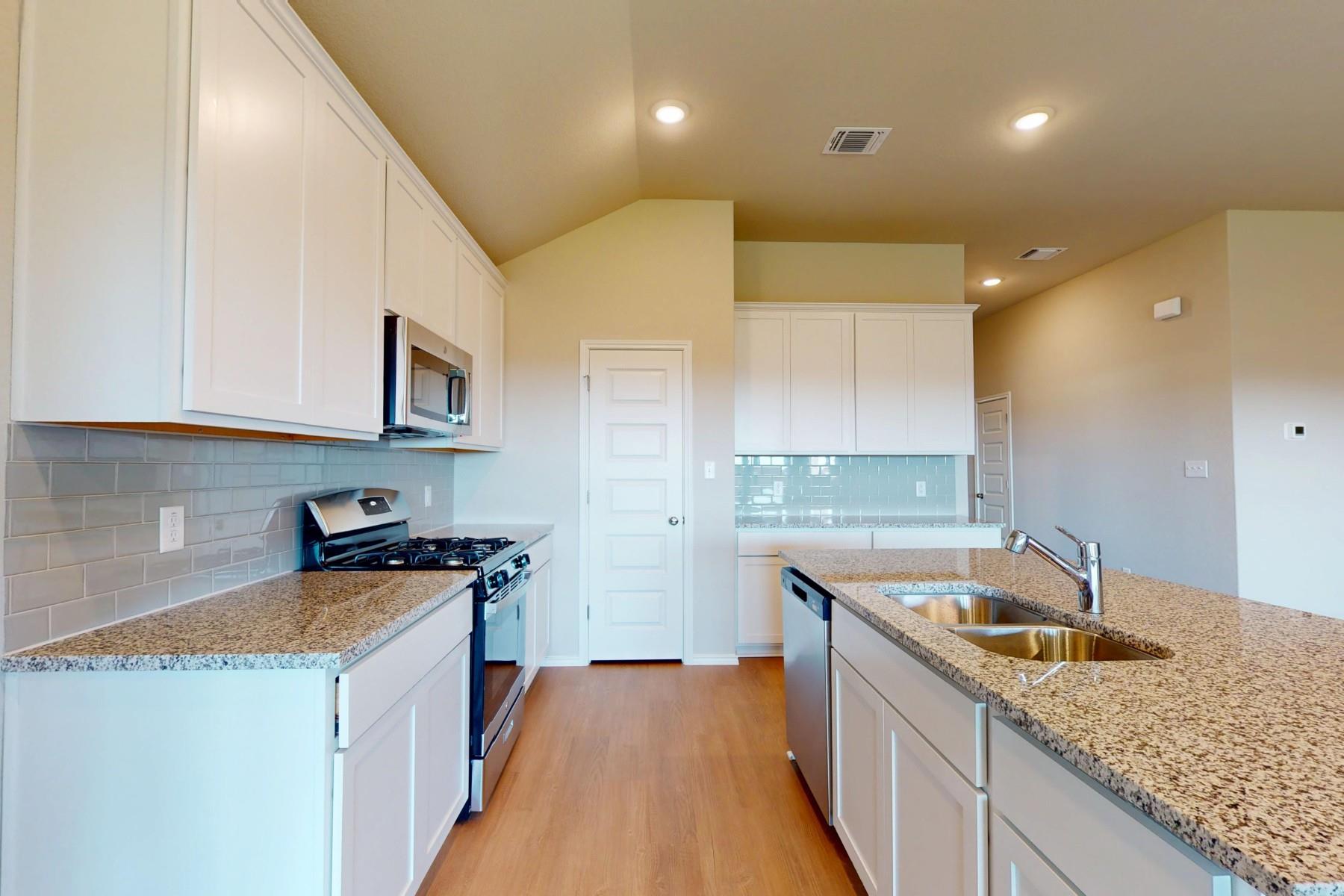 13701 Warnock Trl Property Photo 9