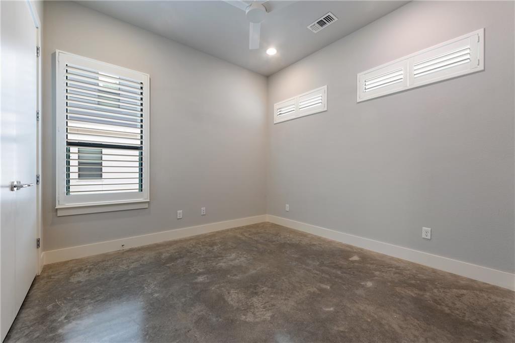 1708 E M Franklin Ave #a Property Photo 5