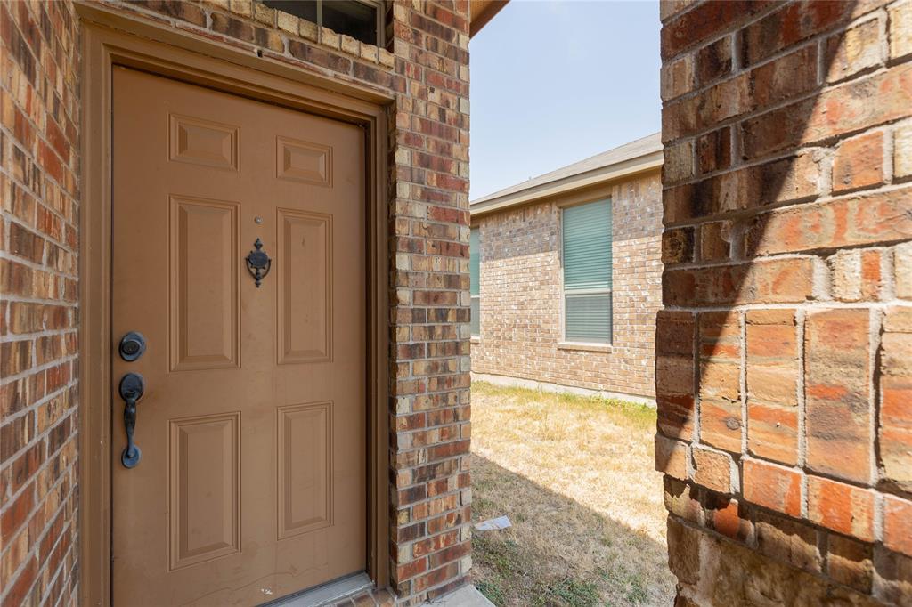 1428 Muirfield Bend Dr Dr B Property Photo 3