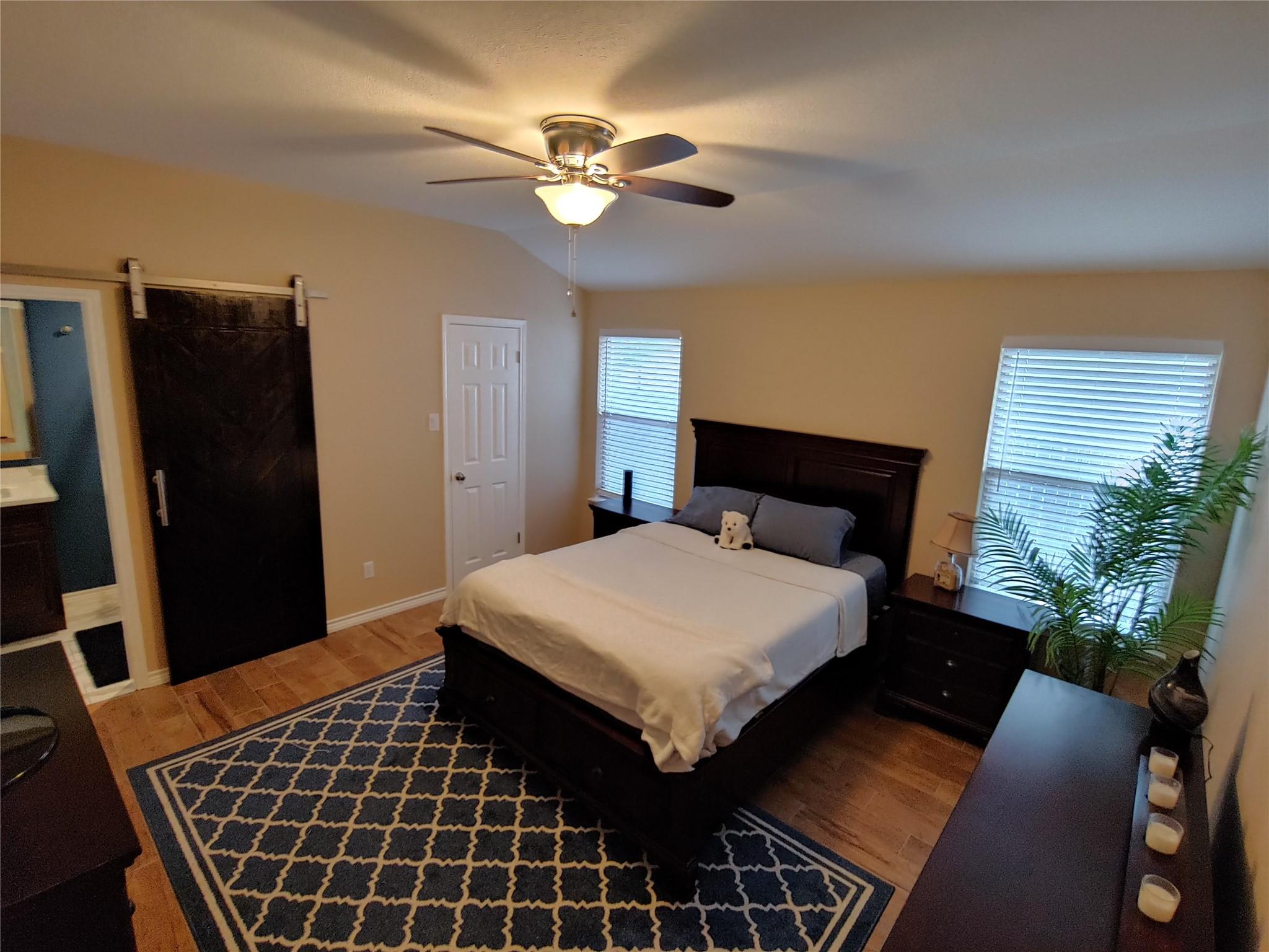 8124 Tockington Way Property Photo 11